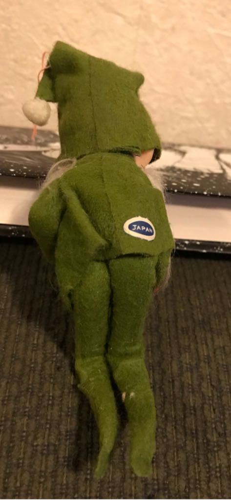 Pixie Elf - Green, Long Beard - Knee Hugger (Elf) ornament collectible - Main Image 2