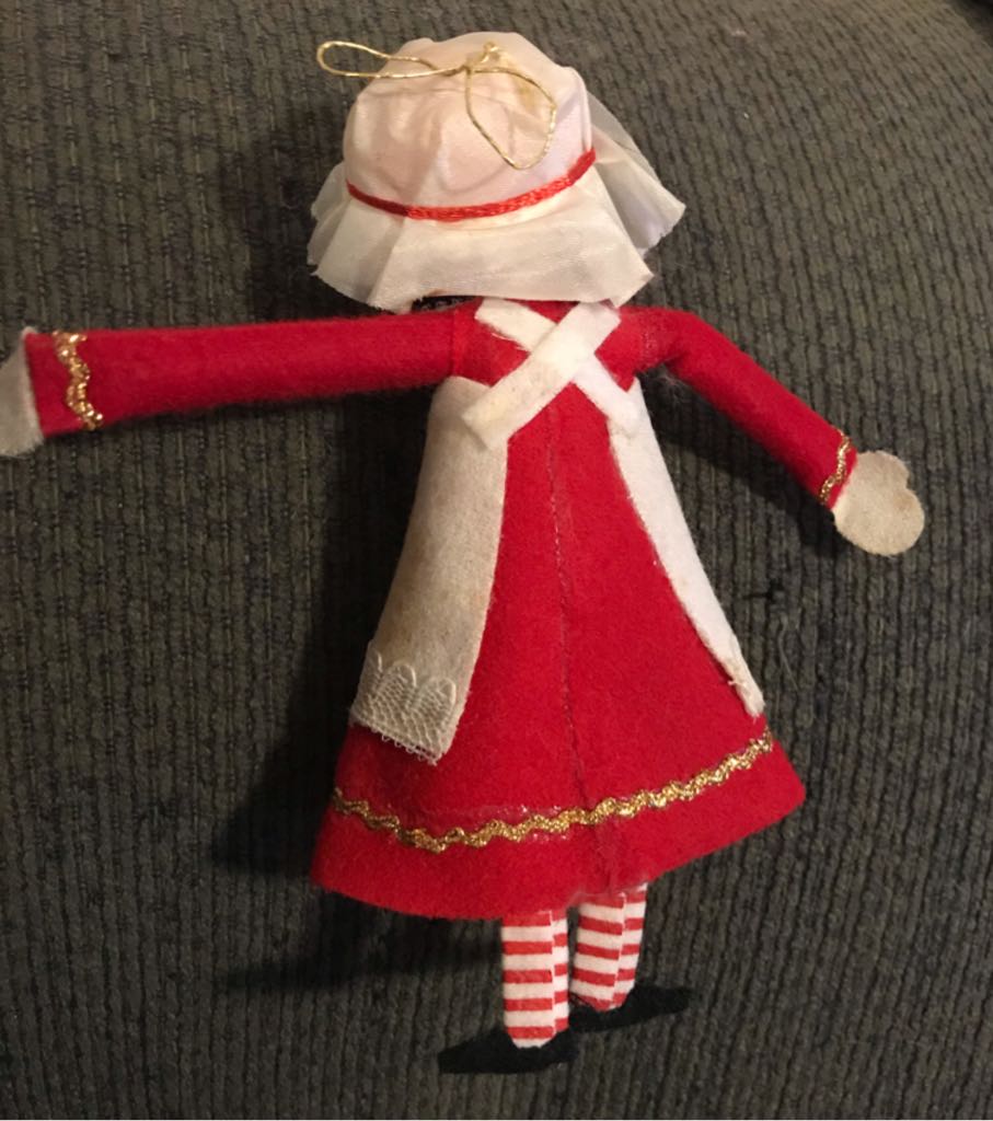 Flocked - Mrs. Claus - Mrs Claus (Person) ornament collectible - Main Image 2