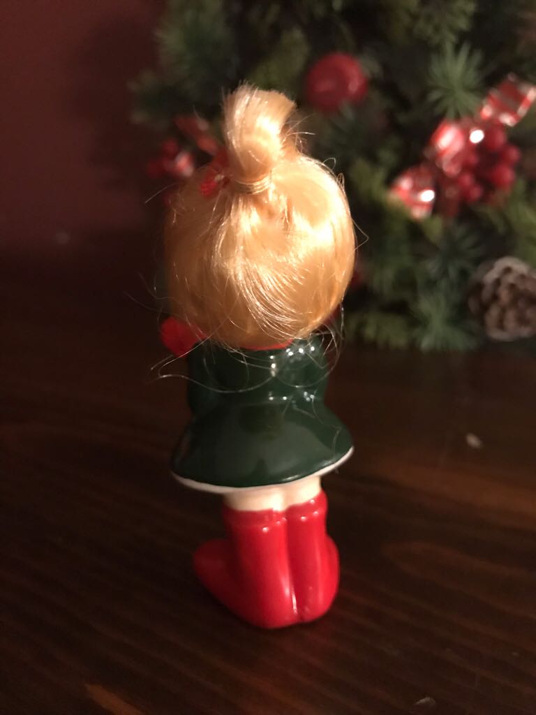 NAPCO - Caroler - Girl - Blond Hair - With Hair (Carolers) ornament collectible - Main Image 2