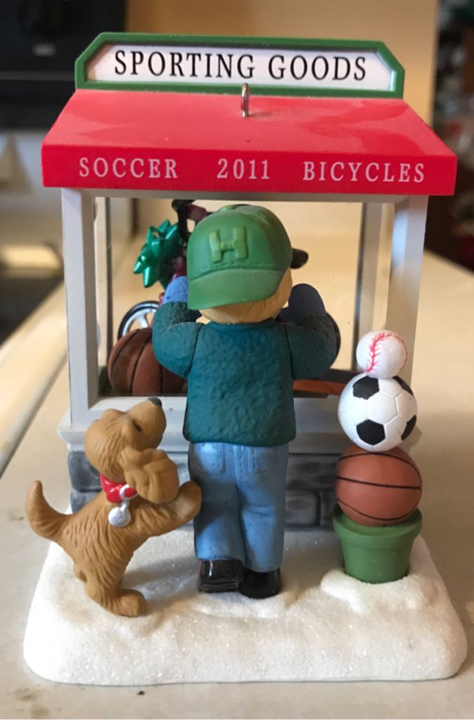 Forde - Shepherd- Kneeling With Lamb