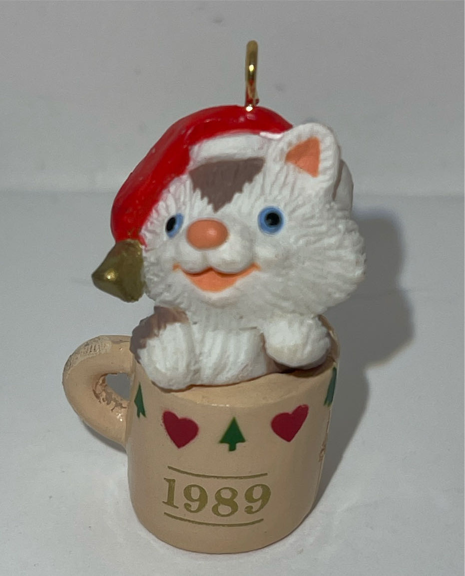 Sitting Purrty - Mini (Club Ornament) ornament collectible - Main Image 4