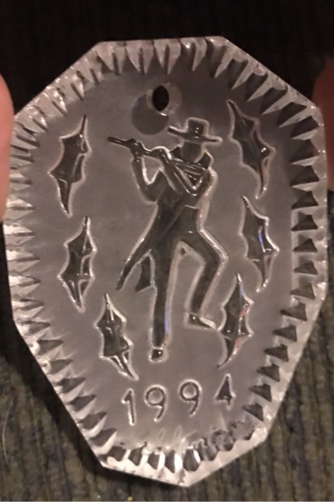 Fontanini - Shepherd - Boy With Lamb On Shoulders - Red Blanket