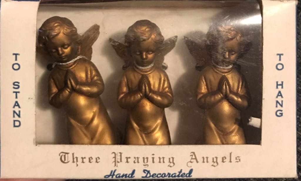 ART Plastics - Three Praying Angels - Angel (.) ornament collectible - Main Image 2