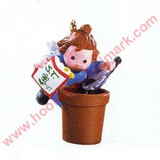 Flocked - Elf - Tennis Player