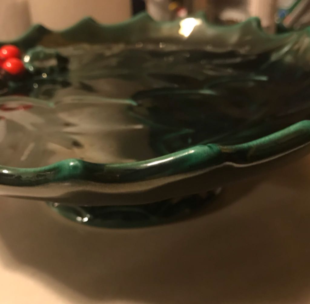 Lefton - Green Holly Berry - Compote - #4231 - Green Holly Berry (Christmas China) ornament collectible - Main Image 2