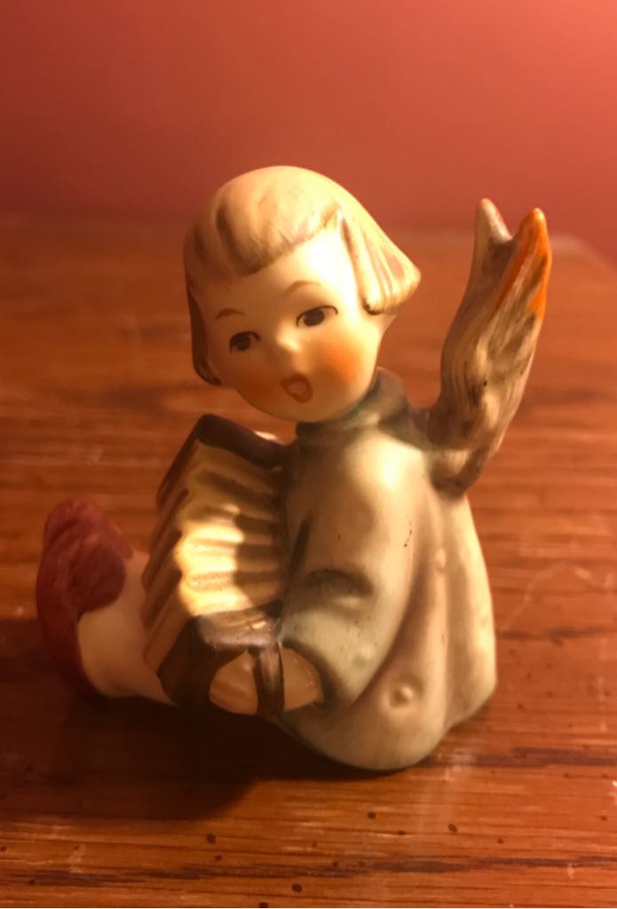 Viviani - Shepherd - Lamb On Shoulders