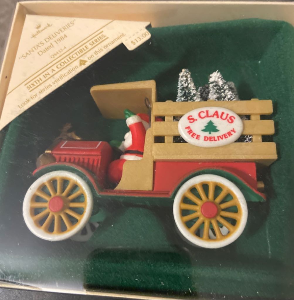 Here Comes Santa - 1984 - #5 - Santa’s Deliveries - Here Comes Santa (Collectible Series) ornament collectible - Main Image 2