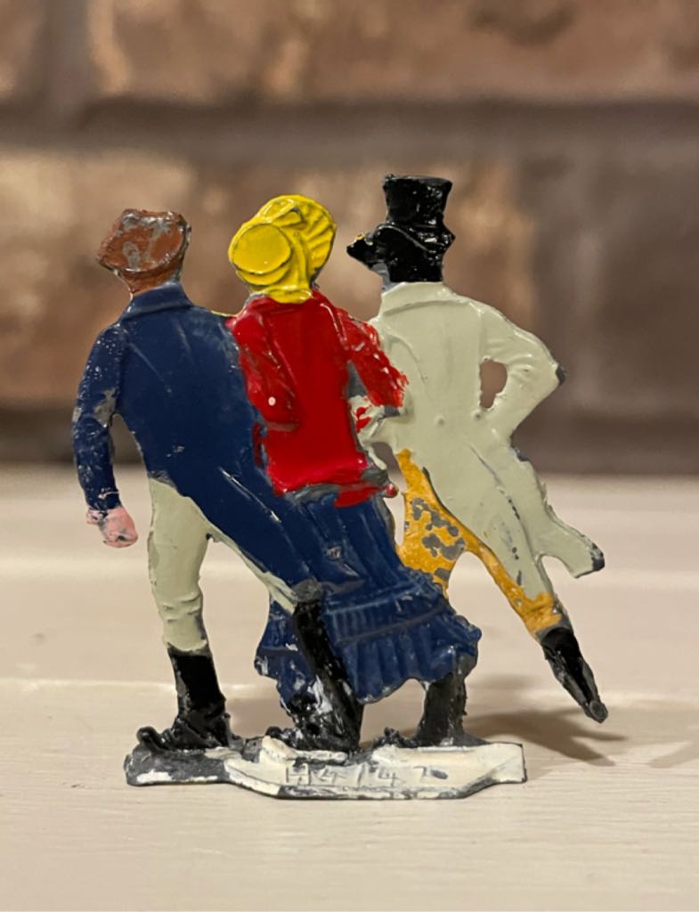 Hans Heinrichsen - Putz - Skating Trio - Winter Scene (Putz Villager) ornament collectible - Main Image 2