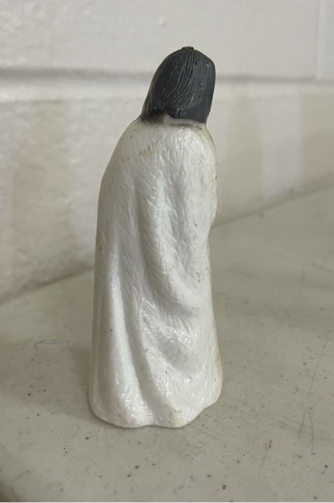 Corwin - (Set 1) - Shepherd - With Eggs - Shepherd (Nativity) ornament collectible - Main Image 2