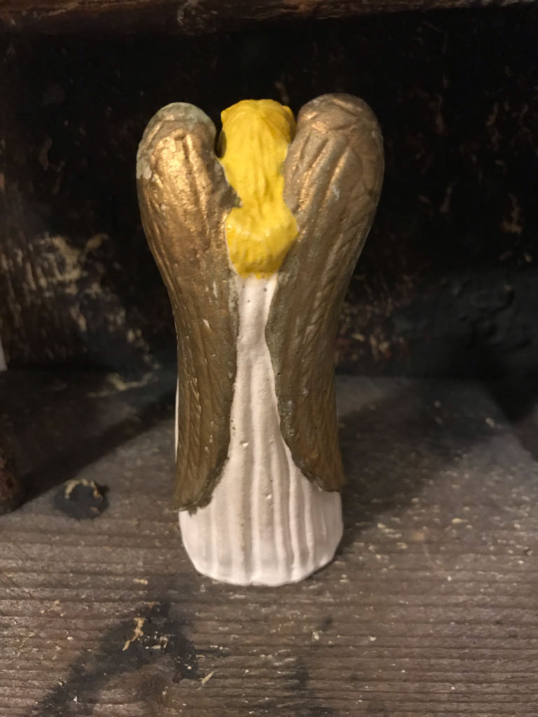 Miller - (Set 1) - Angel - Standing Praying - Angel (Nativity) ornament collectible - Main Image 2