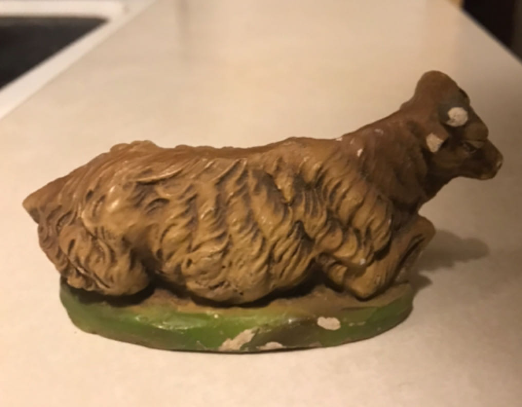 Viviani - (Set 3) - Animal - Ox - Supine - Animals (Nativity) ornament collectible - Main Image 2