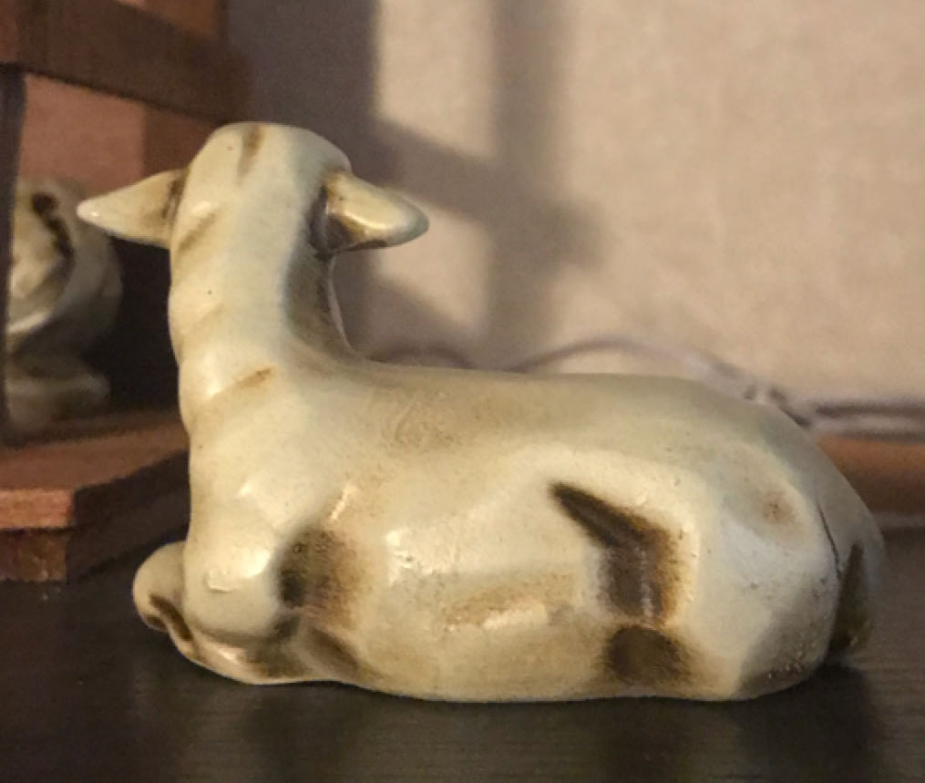 Taico - (Set 1) - Animal - Lamb - Supine - Facing Right - Animals (Nativity) ornament collectible - Main Image 2
