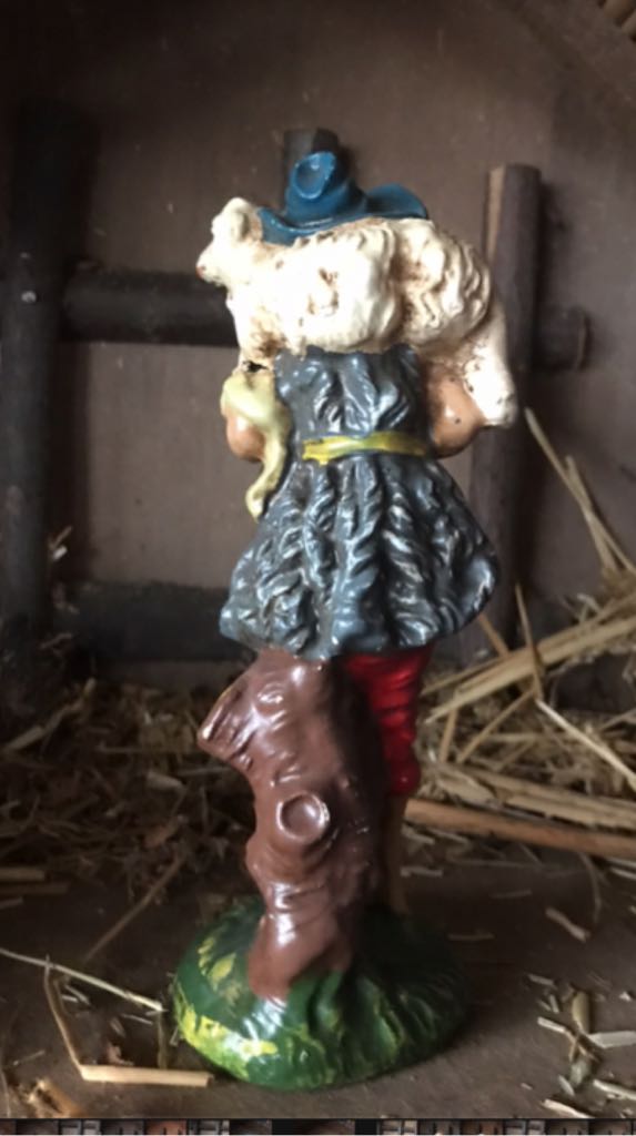 Fontanini - (Set 4) - Shepherd - Boy With Lamb On Shoulder - Shepherd (Nativity) ornament collectible - Main Image 2