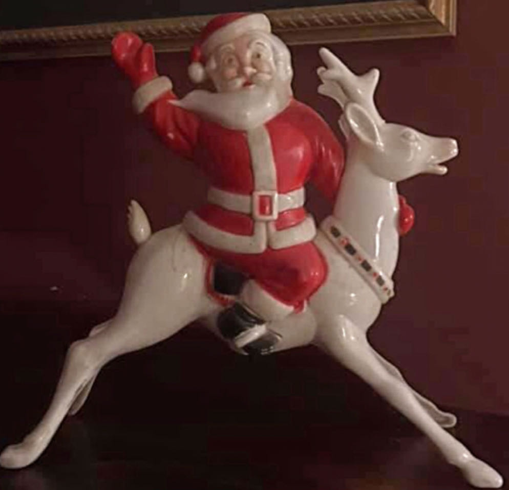 Chialu - (Set 1) - Shepherd - Kneeling With Sheep