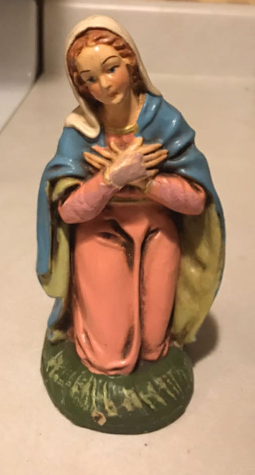 Marolin - (Set 4) - Shepherd - Kneeling