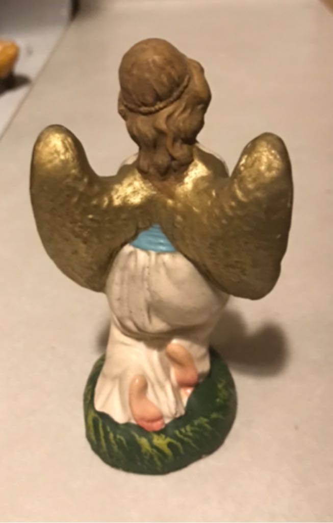 Fontanini - (Set 5) - Angel - Kneeling - Angel (Nativity) ornament collectible - Main Image 2