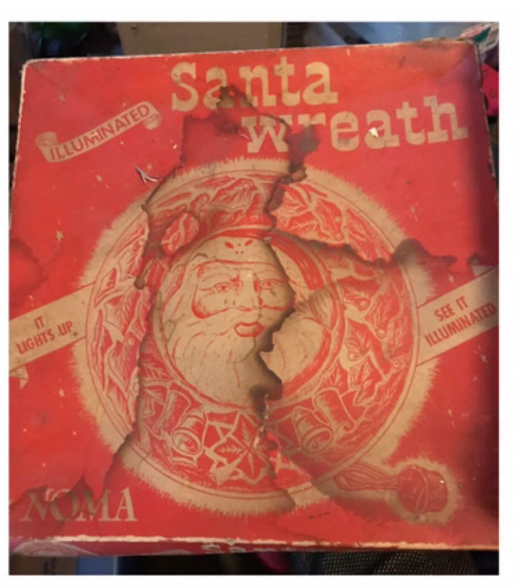 NOMA - Illuminated Santa Wreath - Flatback (Christmas Electric Lights) ornament collectible - Main Image 2