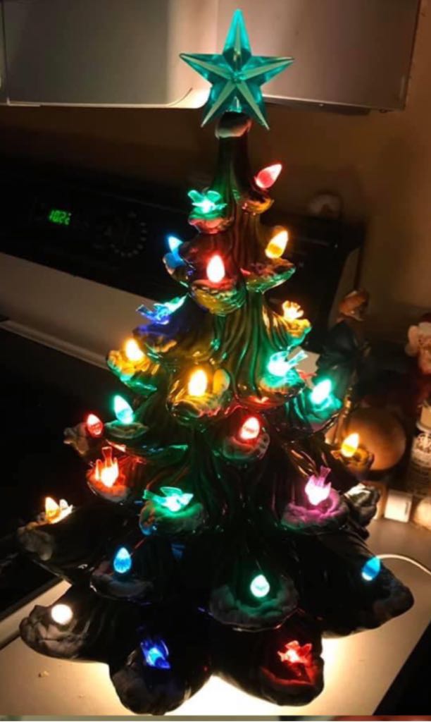 Jewelbrite - Hexagon - Bells & Evergreen - Yellow