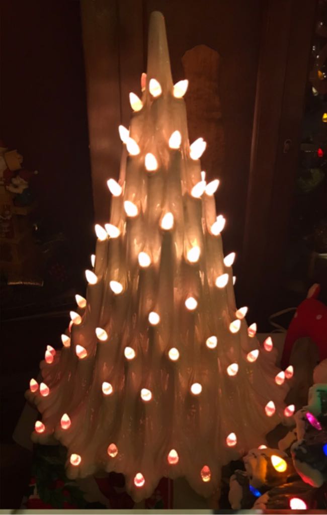 French - Skier - Male- Blue Shirt, Yellow Hat