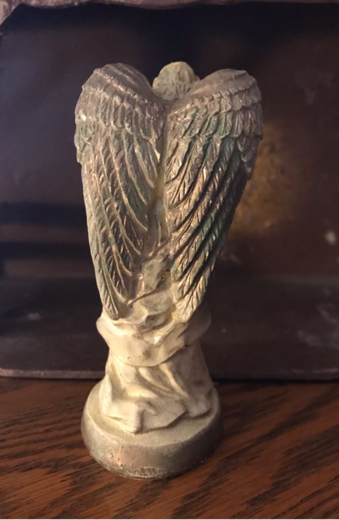 Miller - (Set 5) - Angel - Standing - Praying - Angel (Nativity) ornament collectible - Main Image 2