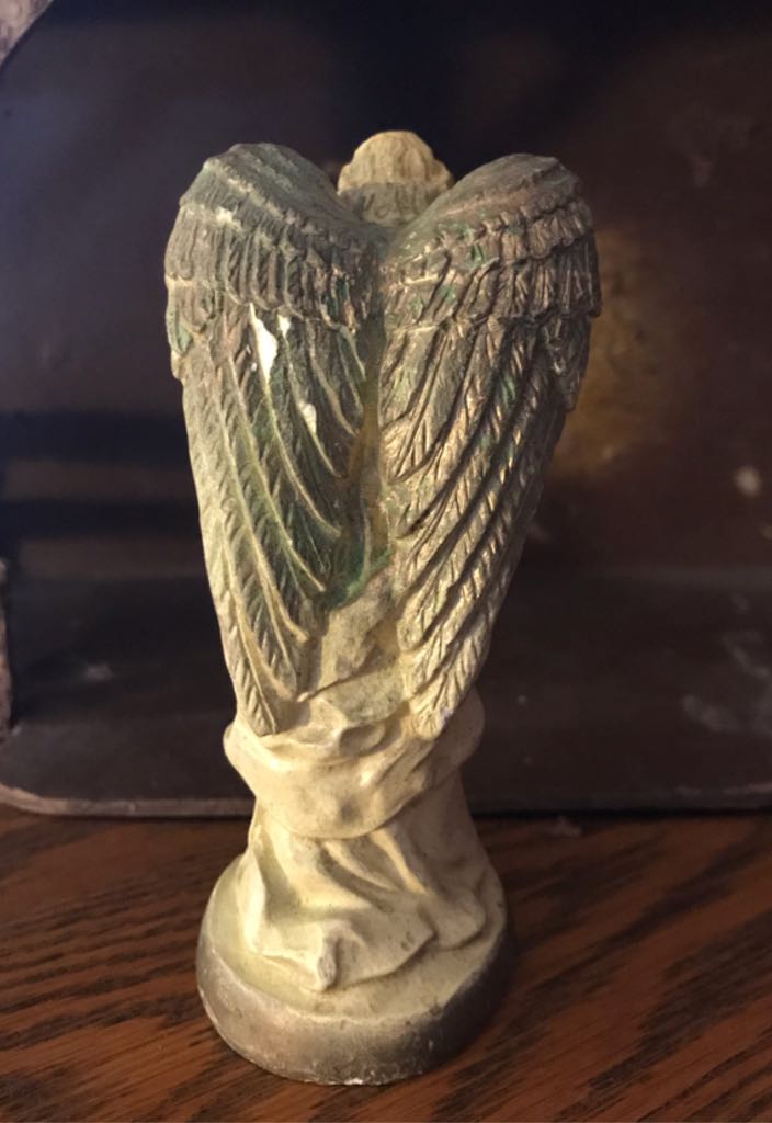 Miller - (Set 5) - Angel - Standing - Praying - Angel (Nativity) ornament collectible - Main Image 2