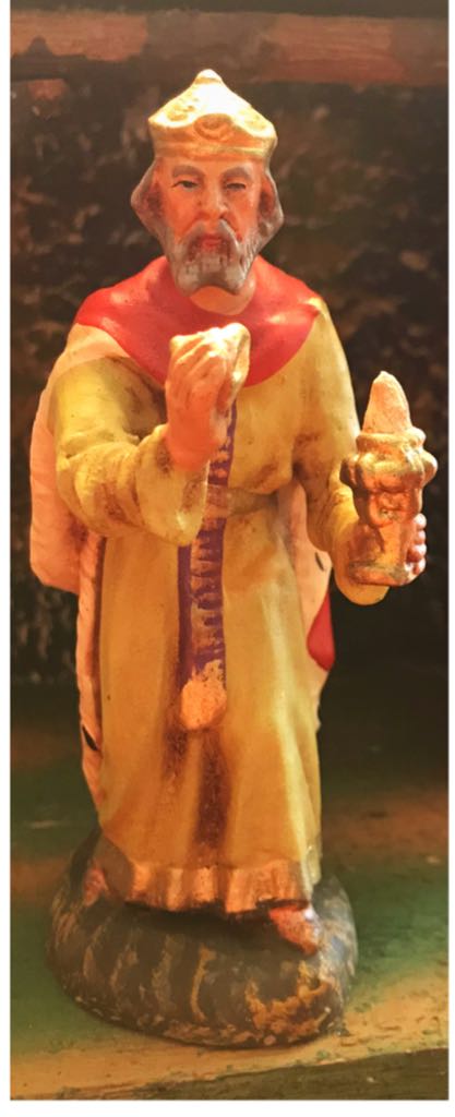 Pinecone Elf - With Lantern