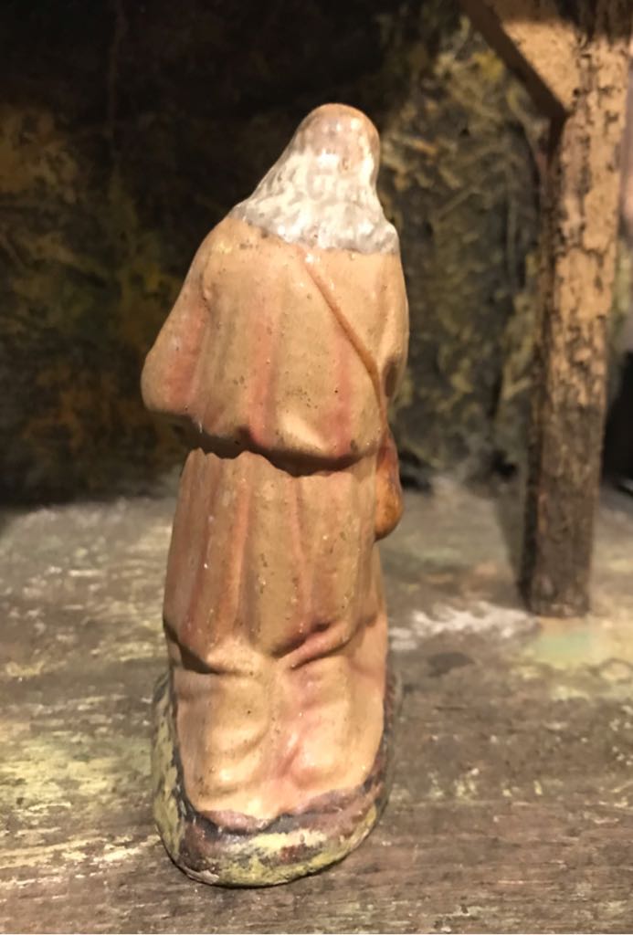 Marolin - (Set 4) - Shepherd - Kneeling - Shepherd (Nativity) ornament collectible - Main Image 2