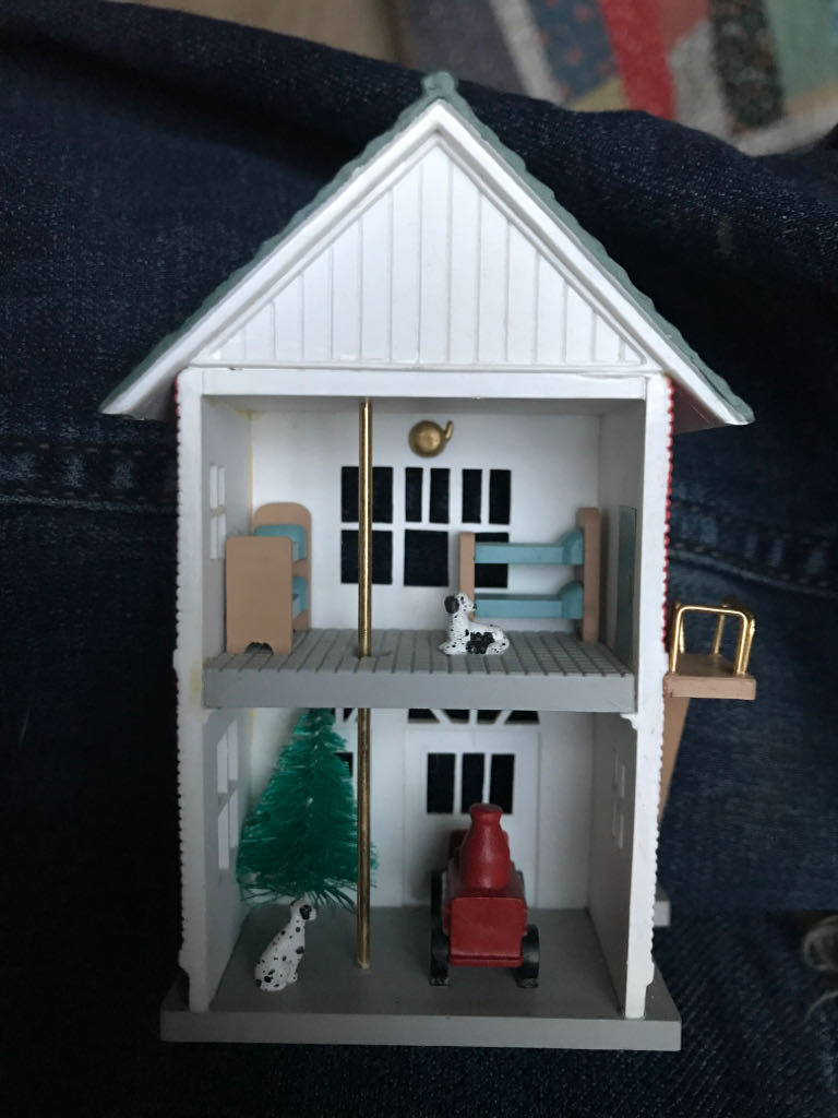 Nostalgic Houses & Shops - 1991 - #8 - Fire Station - Nostalgic Houses & Shops (Collector’s Series) ornament collectible - Main Image 2