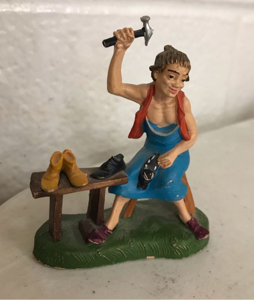 Fontanini - Shepherd - Boy With Lamb On Shoulders - Red Blanket