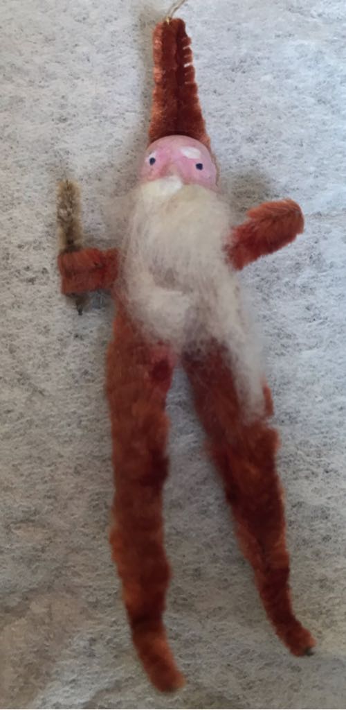 Knee Hugger Elf - Red/Green Trim