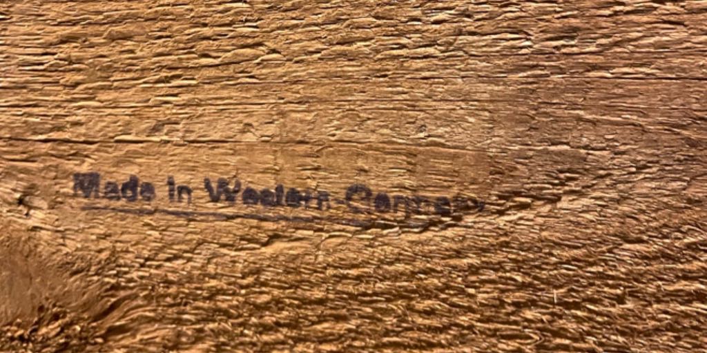 HvN (Set 1) - Stable - Stable (Nativity) ornament collectible - Main Image 2