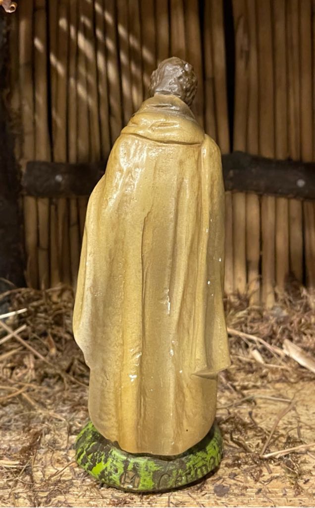 HvN (Set 2) - Shepherd - Holding Lamb - Shepherd (Nativity) ornament collectible - Main Image 2