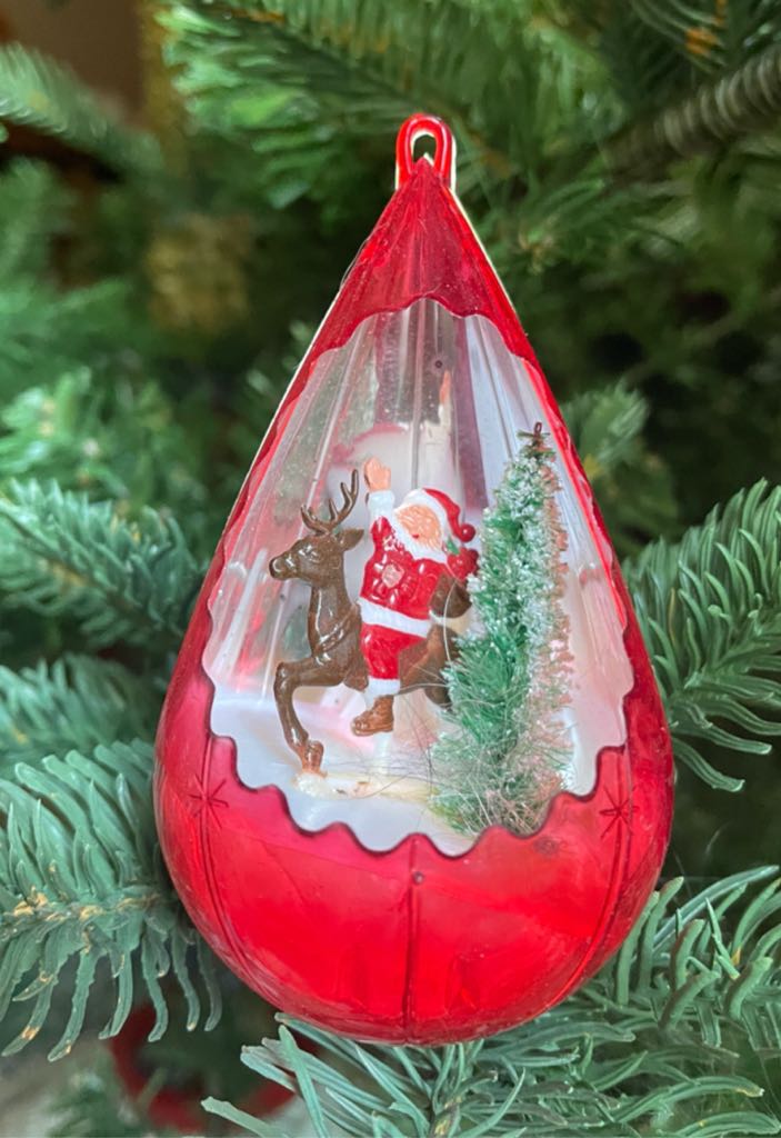 Jewelbrite - Teardrop - Red - Santa On Reindeer - Santa (3D Diorama) ornament collectible - Main Image 1