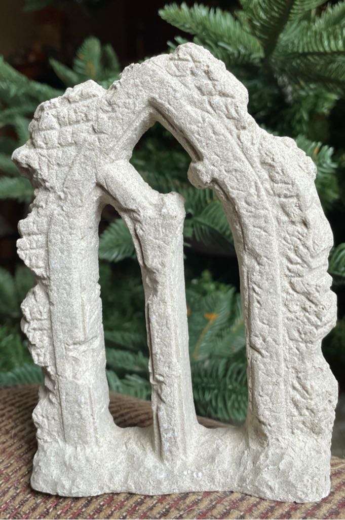 Wood - (Set 1) - Shepherdess - Kneeling