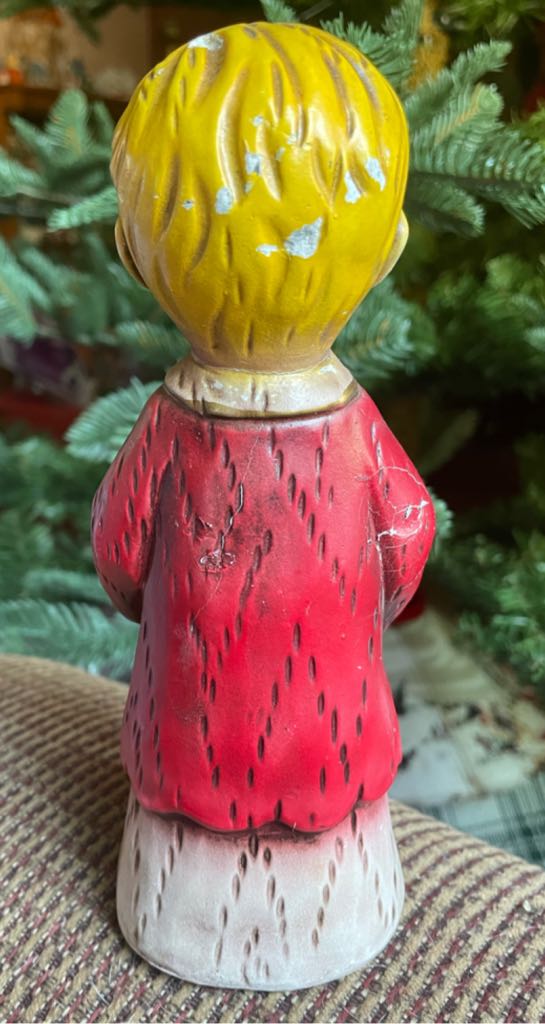 Paper Mache - Choir Boy - Red Robe - Choir (Music) ornament collectible - Main Image 2