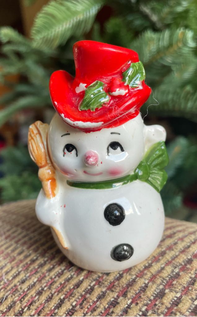 S&P - Mr. Snowman - Snowman (Salt & Pepper Shakers) ornament collectible - Main Image 1