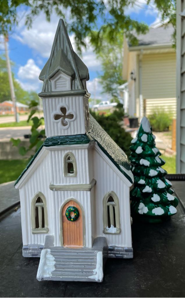 Dept. 56 - Original Snow Village - Christmas - Church - All Saints - Original Snow Village - Building (Light Up Village) ornament collectible - Main Image 2