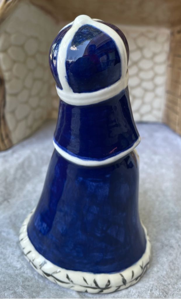 Ceramic - Macky - Magi - Blue Robe - Magi (Nativity) ornament collectible - Main Image 2