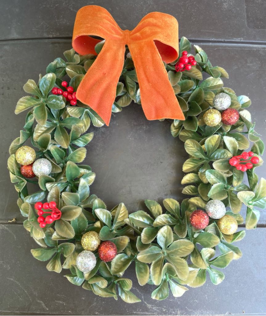 Hartland - Full Color - Animal- Sheep - Standing Head Down