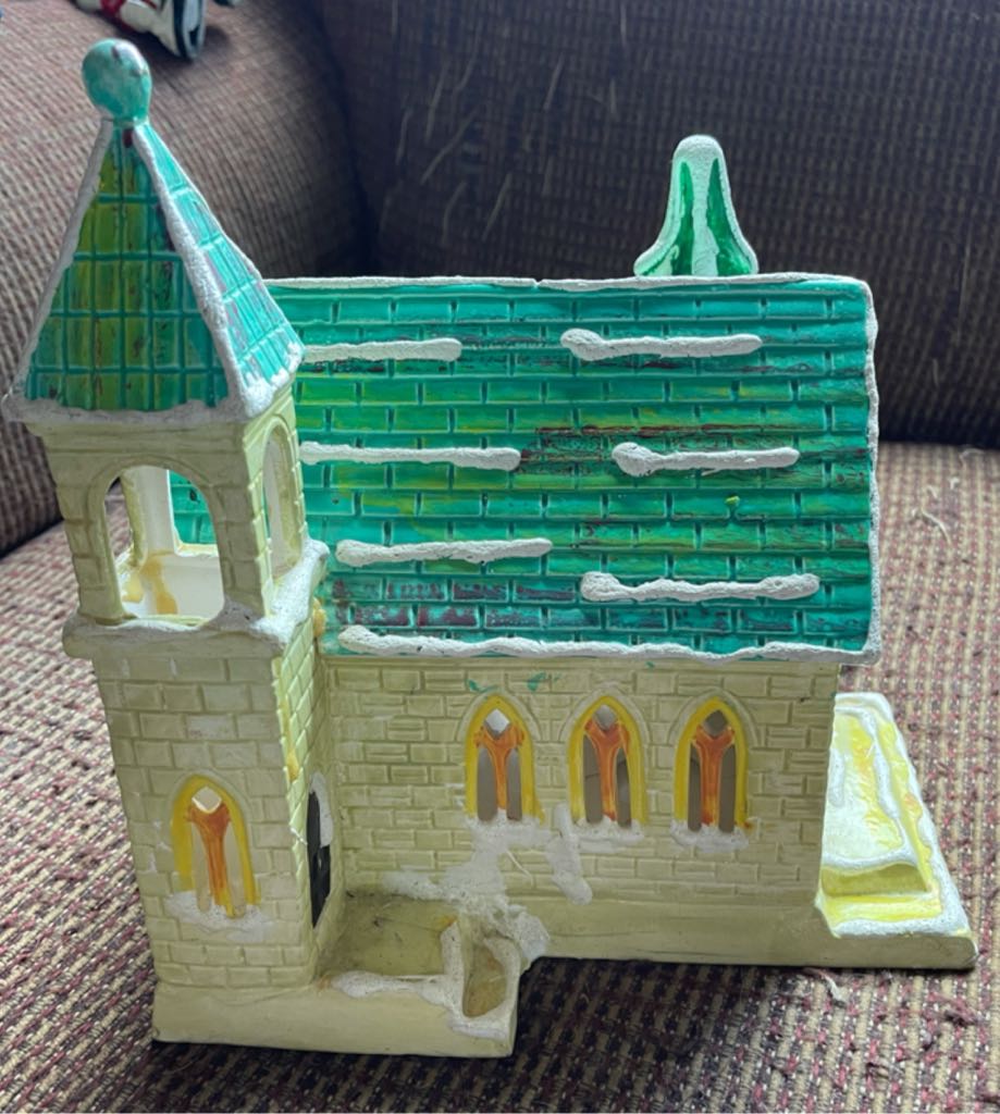 Dept. 56 - Original Snow Village - Christmas - Church - Stone Church - Original Snow Village - Building (Light Up Village) ornament collectible - Main Image 2