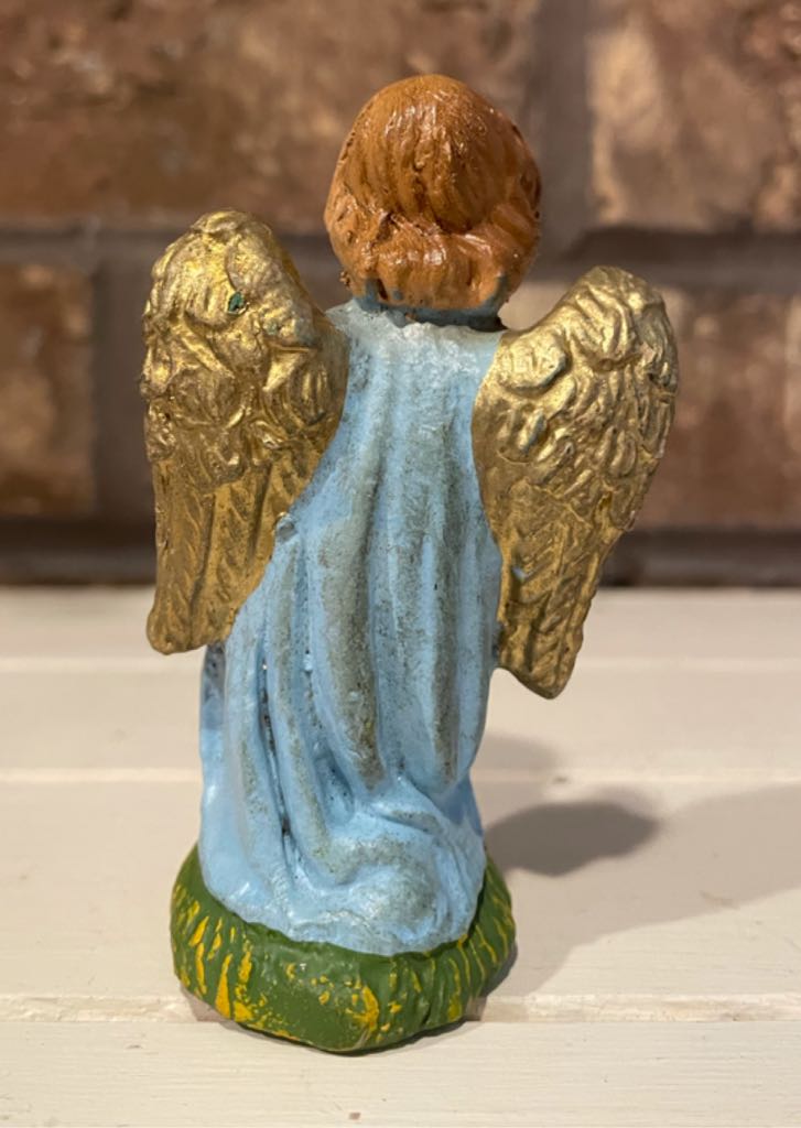 Marchi - Angel - Kneeling - Adoring - Angel (Nativity) ornament collectible - Main Image 2