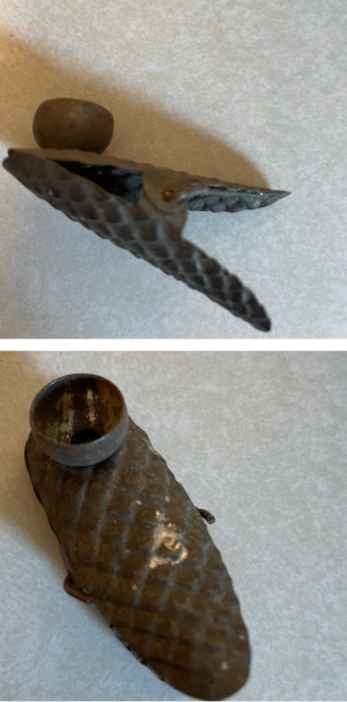 Candle Clip - Pinecone  ornament collectible - Main Image 2