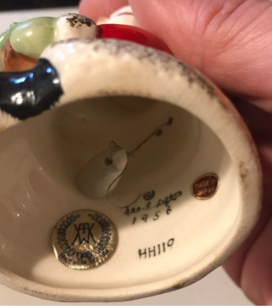 Lefton - Santa With Tree - Bell - Santa (Bell) ornament collectible - Main Image 2