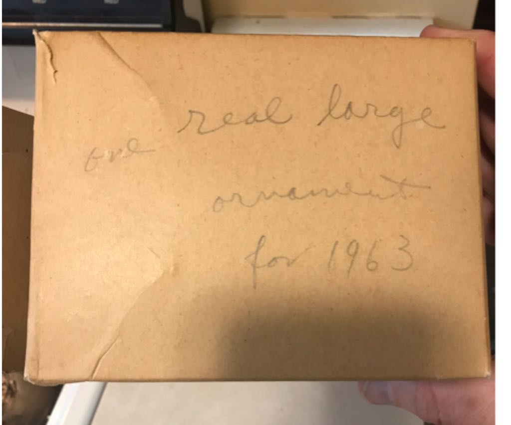 Poland - Round - Stencil - Crown - Stencil (Round) ornament collectible - Main Image 2