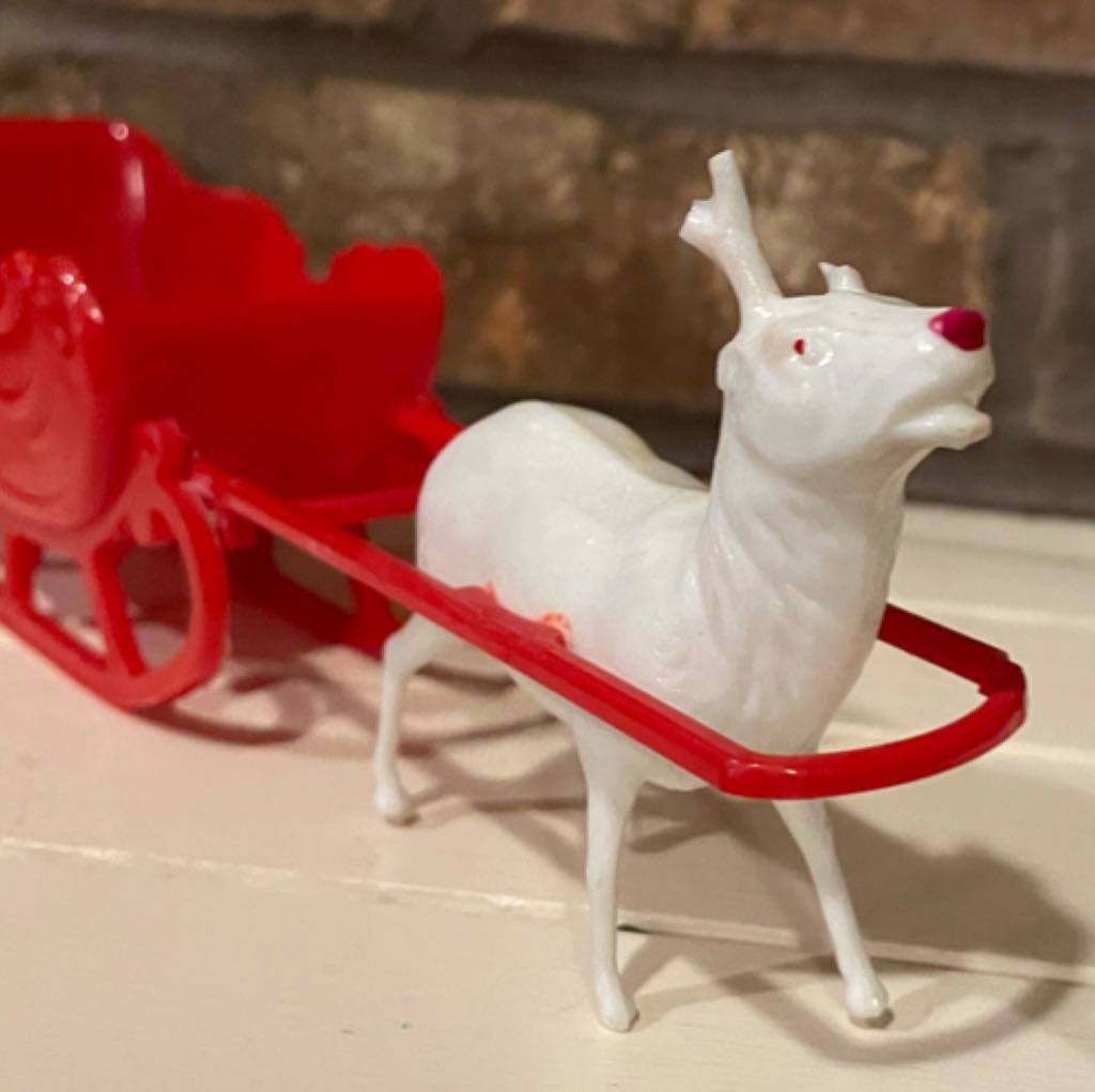 Irwin - Christmas - Reindeer With Sleigh - Santa (Candy Container) ornament collectible - Main Image 2