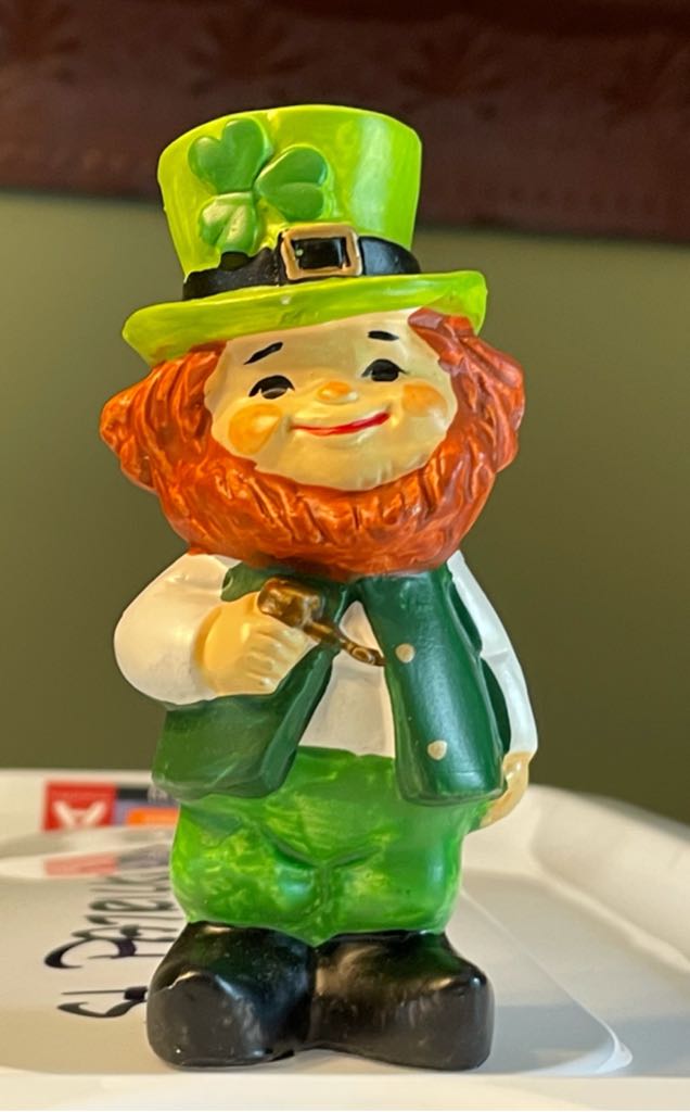 Jewelbrite - (Set 7) - Orb - White Bell/Red Tinsel - Red