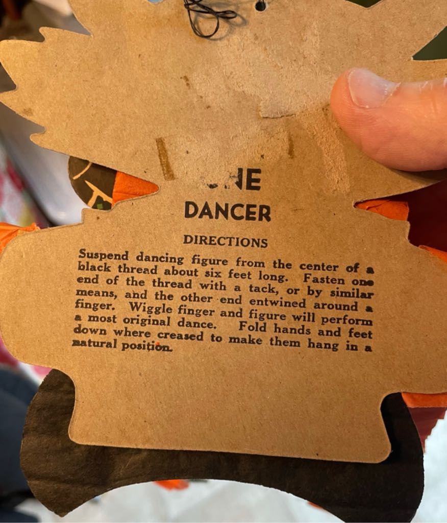 Beistle - Halloween - Honeycomb - Happy Cat Dancer - Cat (Halloween) ornament collectible - Main Image 2