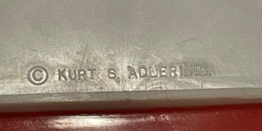 Snow Globe - Santa On Roof - Santa (Snow Globe) ornament collectible - Main Image 2