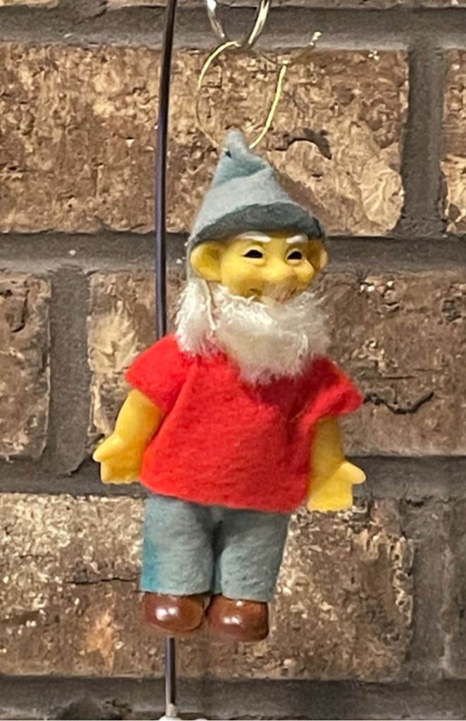 Viviani - Angel - Kneeling With Drum & Trumpet