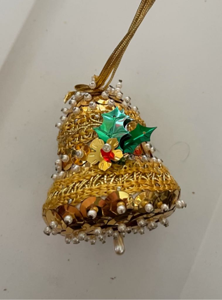 Book - Flicka, Ricka, Dicka And Their New Skates